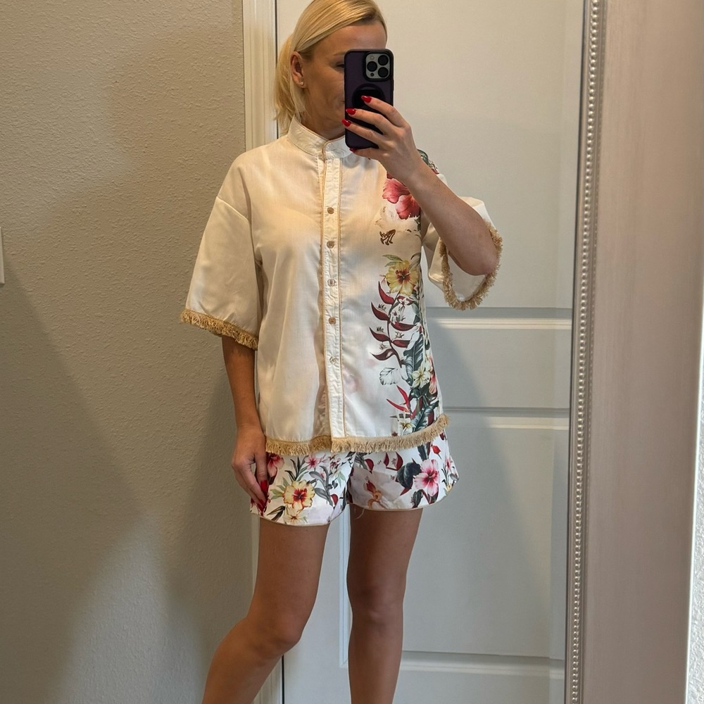 Lexi Floral-print Linen Shirt with shorts, size S, M